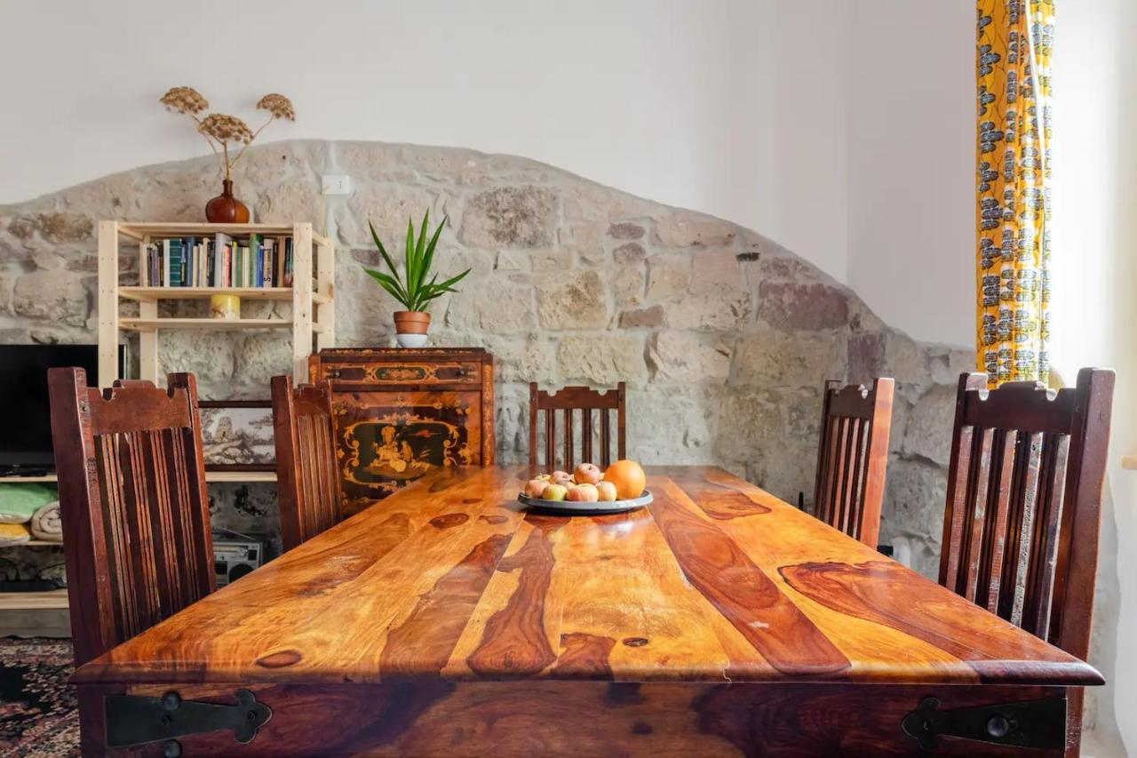 Duas Pedras, Private Apartment In The Heart Of Bosa Exterior photo